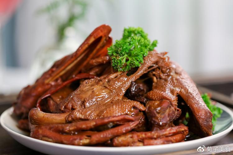 周黑鸭官方加盟费，周黑鸭加盟费用多少