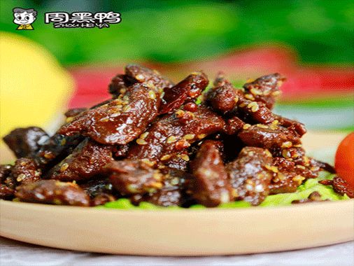 周黑鸭加盟能赚钱吗,周黑鸭加盟赚钱吗?