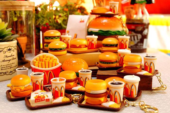 麦当劳加盟店铺费用多少钱，2023麦当劳加盟费