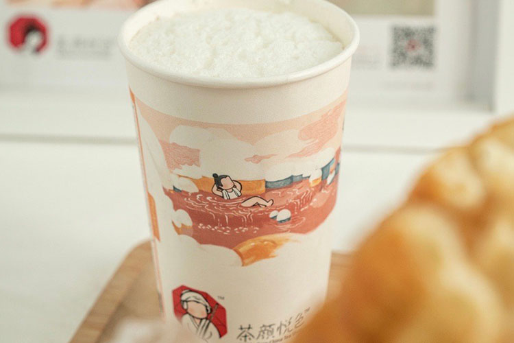 湖南茶颜悦色奶茶加盟费多少，湖南长沙的茶颜悦色奶茶能加盟吗