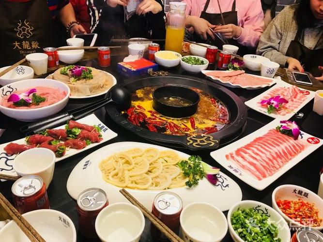 加盟大龙燚火锅好吗,大龙燚火锅加盟费50万够吗