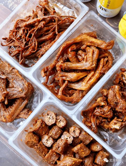 周黑鸭加盟费条件,周黑鸭加盟费要多少