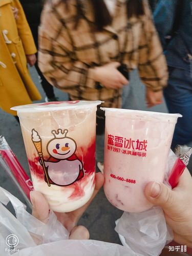 蜜雪冰城奶茶店加盟需要多少，蜜雪冰城奶茶品牌加盟费