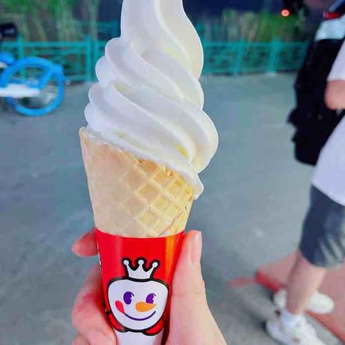 加盟一个蜜雪冰城需要多少钱，现在可以加盟蜜雪冰城吗