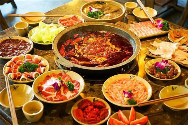 朝天门火锅加盟费，朝天门火锅人均消费多少钱