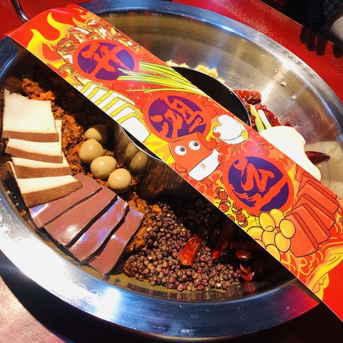 谭鸭血火锅加盟费总共多少钱,谭鸭血火锅加盟费多少