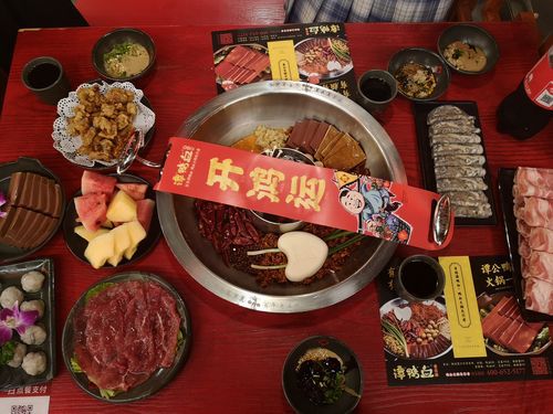 谭鸭血加盟有店面要求吗，谭鸭血火锅店加盟费用明细表