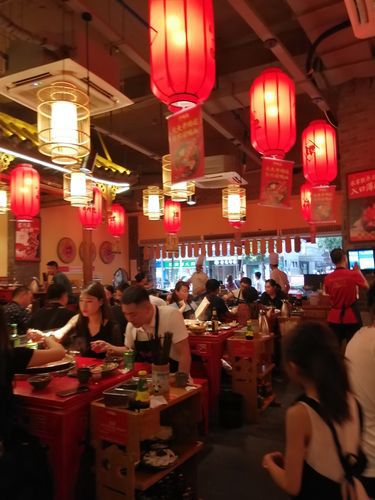 谭鸭血火锅店加盟费用明细表,谭鸭血火锅加盟靠谱吗