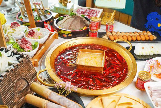 重庆火锅朝天门火锅加盟费用，朝天门火锅店加盟视频