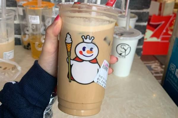 蜜雪冰城奶茶加盟费多少,小县城蜜雪冰城加盟费明细表