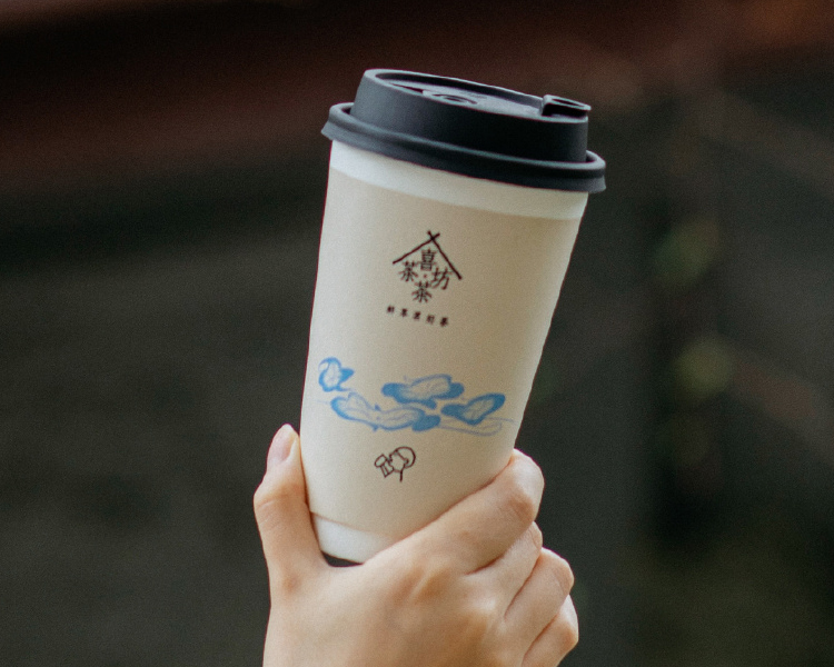 开一家喜茶奶茶店加盟要多少钱，喜茶加盟费大约多少钱呀