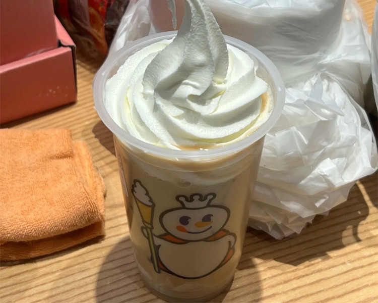 开一家冰雪蜜城店要多少钱，2025蜜雪冰城奶茶加盟费用明细表
