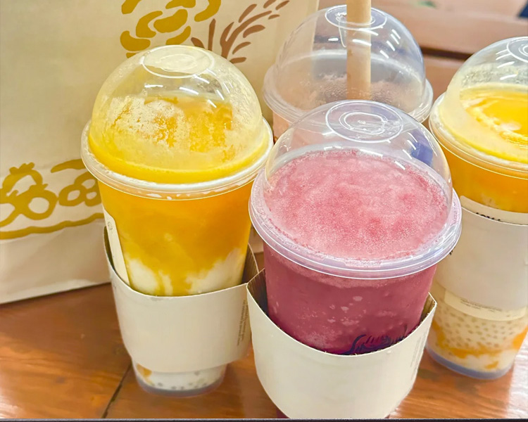 2025开一家喜茶店需要投资多少钱，喜茶奶茶店加盟大概需要多少钱