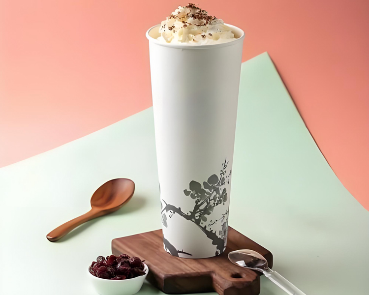 开一家霸王茶姬的条件和费用分析，霸王茶姬饮品店怎么加盟