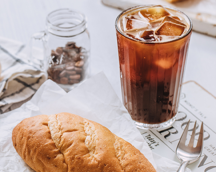 瑞幸咖啡加盟需要投资多少钱，2026瑞幸加盟各地区加盟费用差异