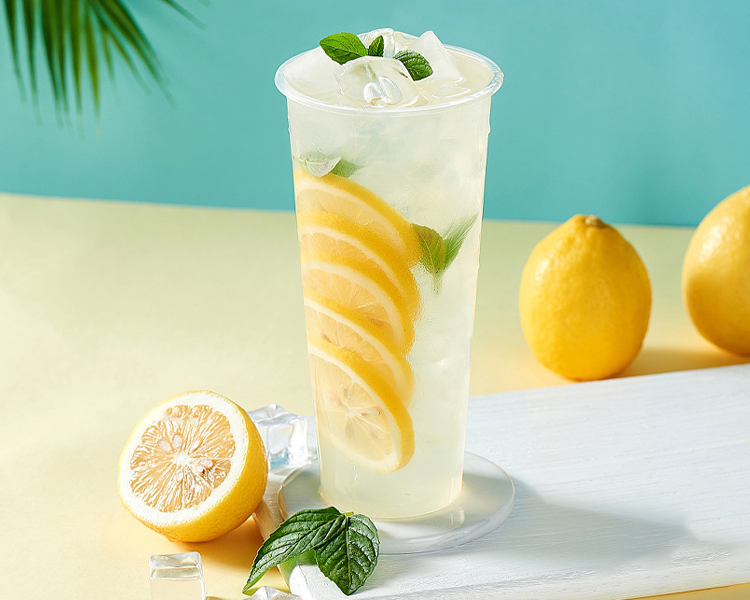 2026霸王茶姬奶茶店加盟费多少钱，怎么样能加盟霸王茶姬门店