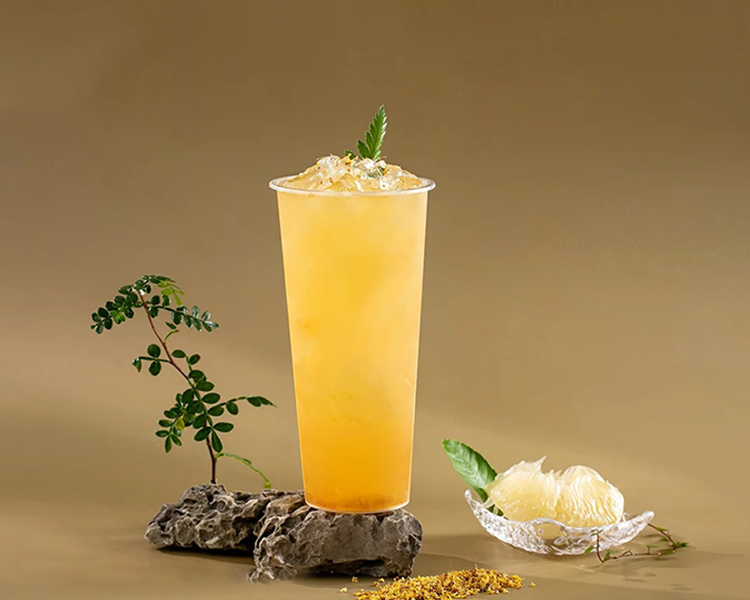 霸王茶姬加盟条件是什么，开一个霸王茶姬新中式茶饮店大概多少钱